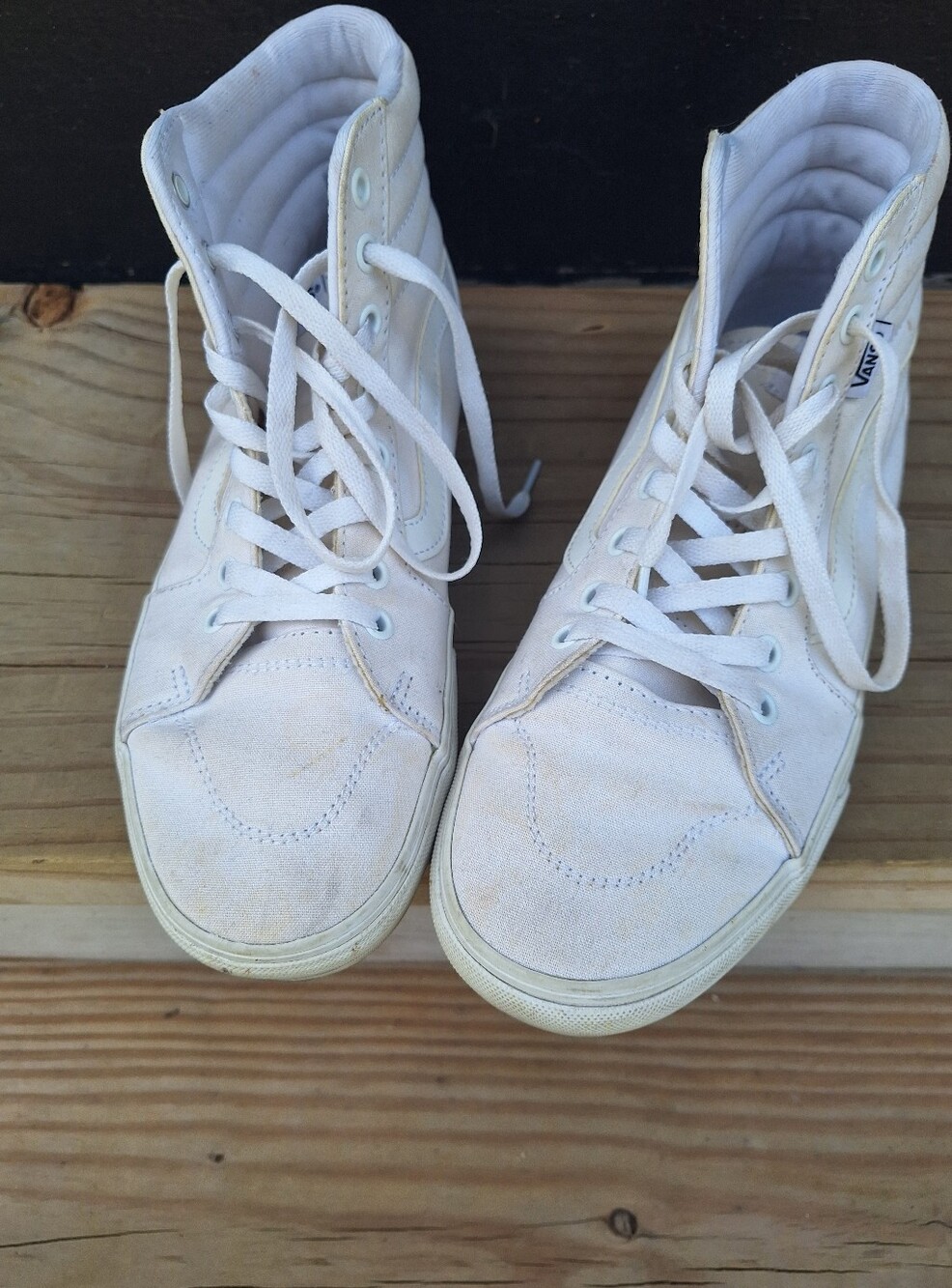 Vans Sk8-Hi Women's High-Top Sneakers in White